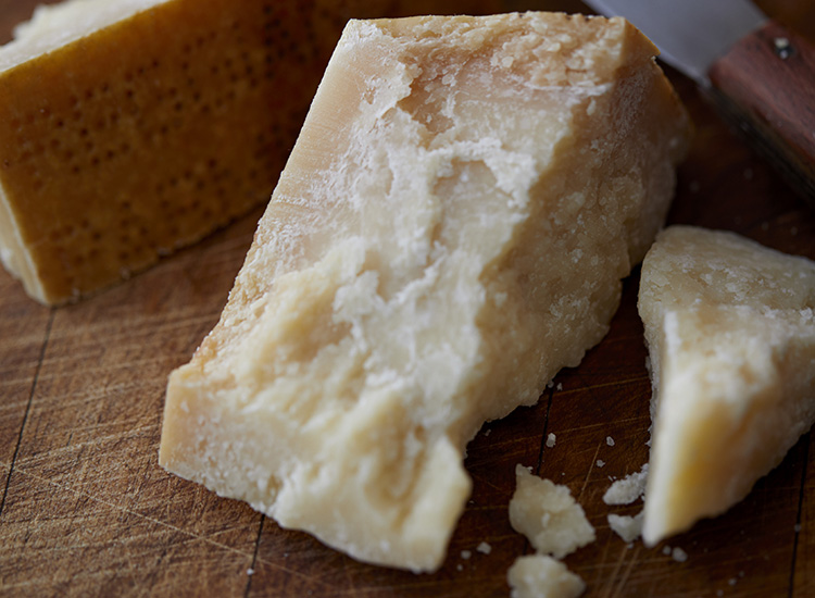 DeLaurenti Giveaways: Parmigiano Reggiano 